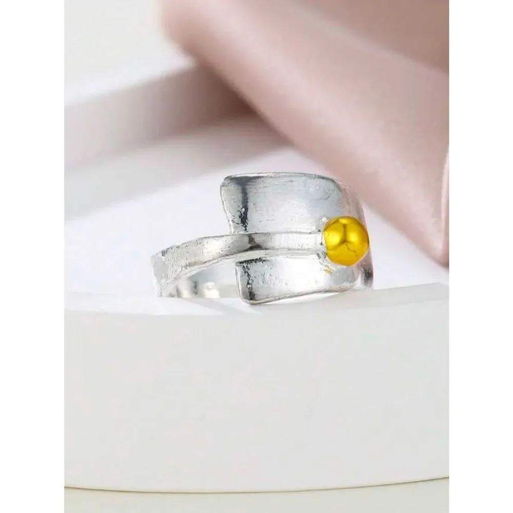 Two-Tone Textured Wrap Ring R644